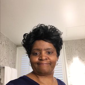 Meet your Posher, Pam